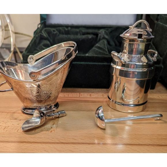 Vintage 7 pc Neiman Marcus Silver-Plated Serving Set in Green Velvet Box - Picture 11 of 16